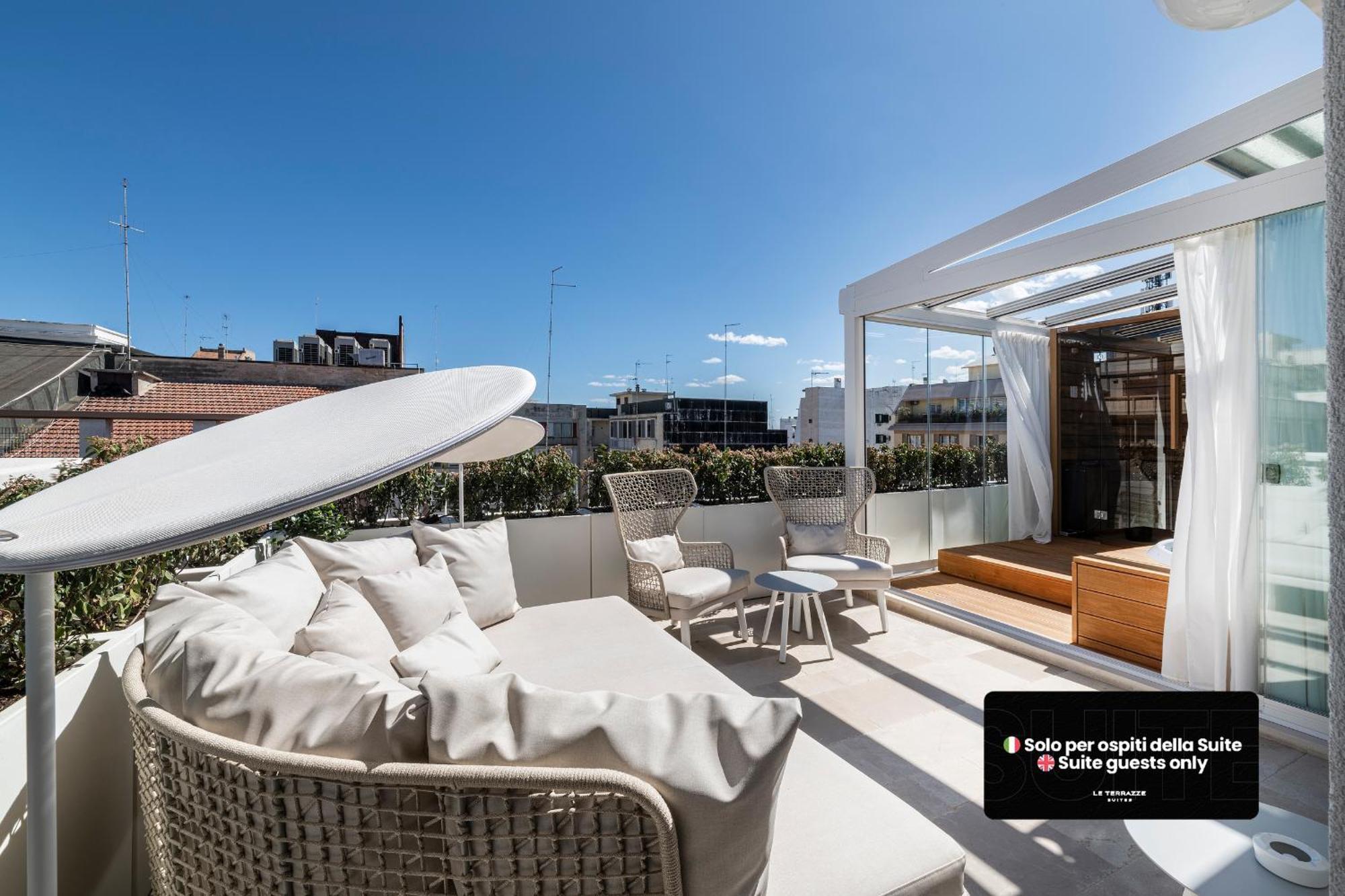 Le Terrazze Suites Bari Ngoại thất bức ảnh